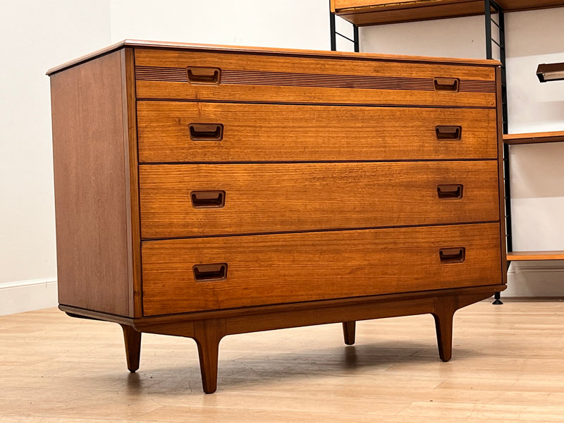 Dresser by Butilux Furniture