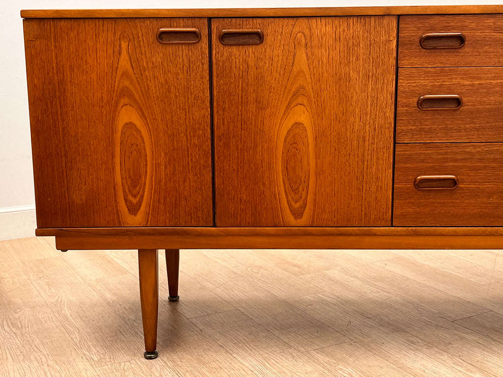 Credenza Mid Century by Avalon Furniture