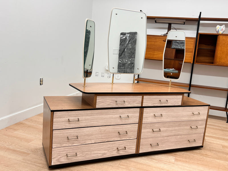 Vanity/Dressing table by Berry Furniture