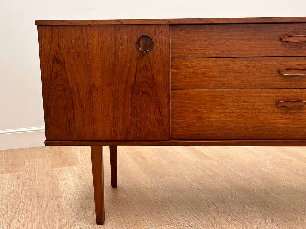 Credenza by Avalon Furniture