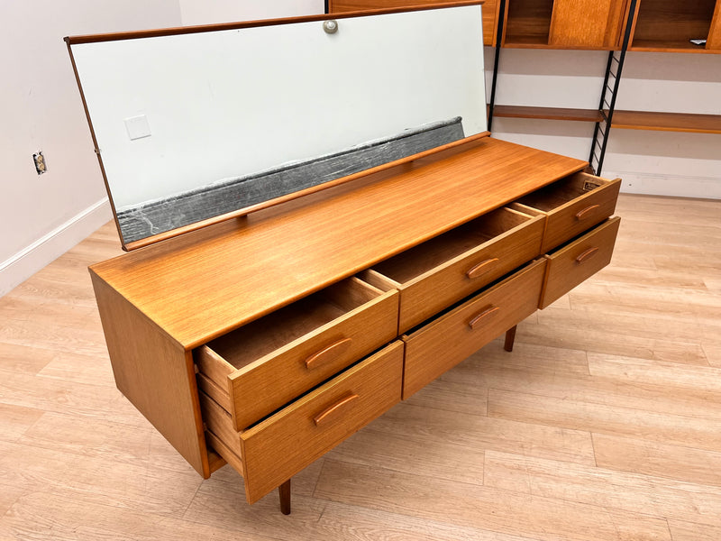 Dresser/Vanity mid century by William Lawrence